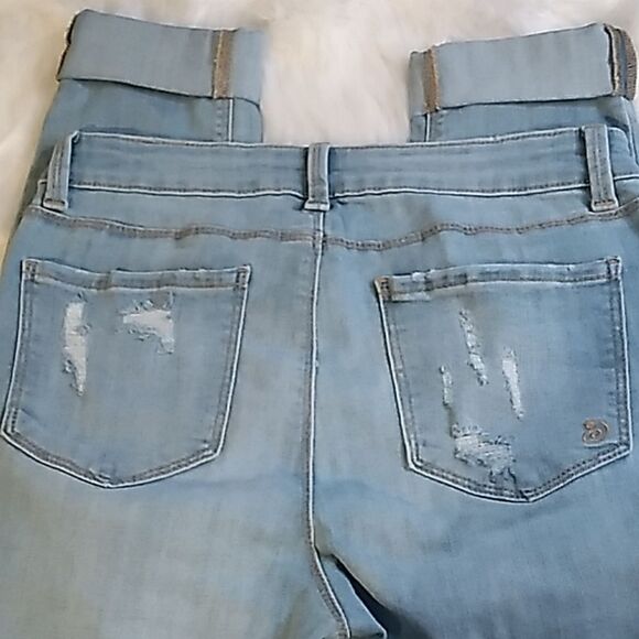 Indigo Rein distressed light wash cuffed cropped skinny jeans - Picture 7 of 10